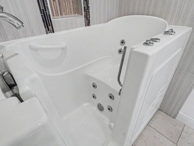 Welcome to this beautifully updated 3 bedroom, 2 bath residence - photo 41