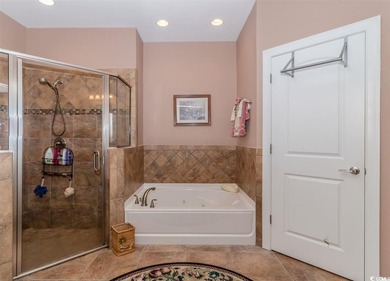 Incredible full brick, ranch custom built home on the golf - photo 9