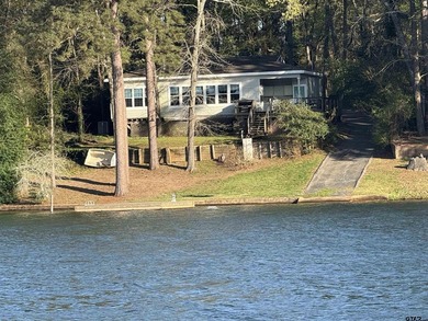 Lake Home For Sale in Jacksonville, Texas