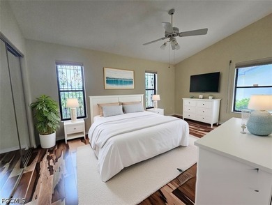 Enjoy panoramic unobstructed golf course & lake views with a - photo 12