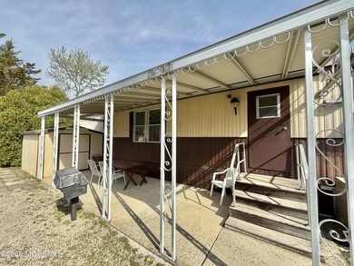 Affordable 2 bedroom, 1.5 bath home in desirable Homestead Run - photo 18