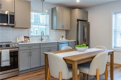 FIRST FLOOR - 1 Level Luxury! Beautiful new 1-bedroom units in - photo 8