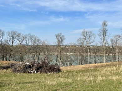 Lake Acreage Off Market in Bronston, Kentucky