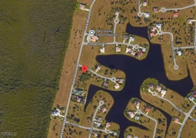 Beautiful oversized corner lot in the Burnt Store Lakes - photo 2