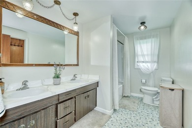 RANCH LIVING... WITH ROOM TO SPREAD OUT! Offering more space and - photo 27
