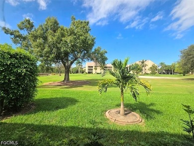 Enjoy panoramic unobstructed golf course & lake views with a - photo 27