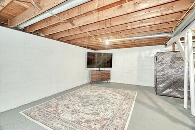 RANCH LIVING... WITH ROOM TO SPREAD OUT! Offering more space and - photo 31