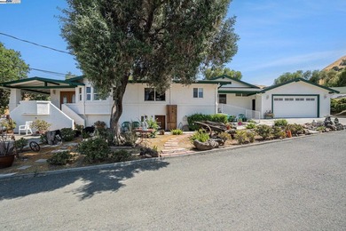 An Opportunity not to be missed. Riley Ranch, a 502 acre, 5 - photo 5