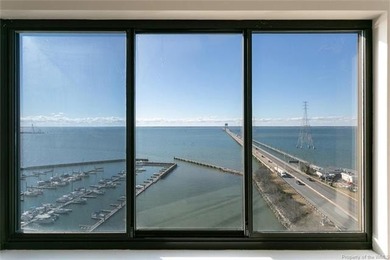 Truly one-of-a-kind at just over 2400 sq ft, this spectacular - photo 7