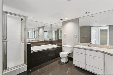 Truly one-of-a-kind at just over 2400 sq ft, this spectacular - photo 8