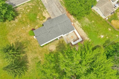 RANCH LIVING... WITH ROOM TO SPREAD OUT! Offering more space and - photo 41
