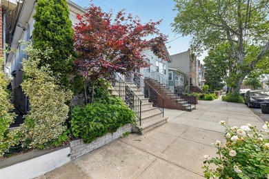 Turn-Key Perfection in the Heart of Pelham Bay! Welcome home to - photo 2