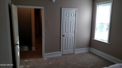 Great income-producing investment opportunity in the Penn - photo 7