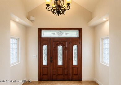 Welcome to this well-maintained single-family home located on - photo 3