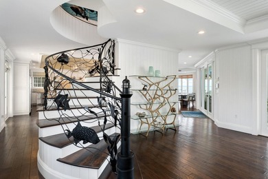 Where the essence of the Florida Keys meets refined coastal - photo 16