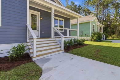 This beautifully finished 3 bed, 2.5 bath home offers 1,372 sqft - photo 5