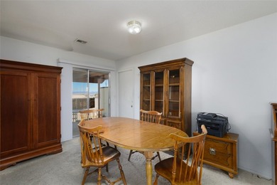 2 bed 2 bath about 12 minutes from the London Bridge. Discover - photo 11