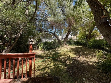 This lot is tucked into a marvelous spot in the park. It has - photo 16