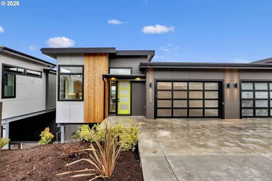 Columbia River Condo For Sale in Vancouver Washington