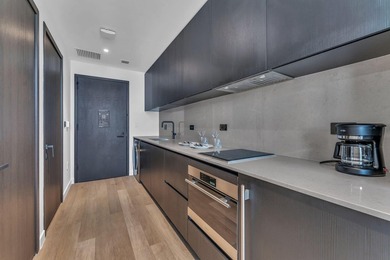 Great opportunity to purchase this fabulous condo. Owner is open - photo 11