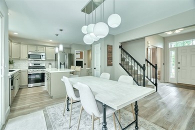 STYLISH UPDATES. INCREDIBLE SPACE. PRIVATE BACKYARD OASIS - photo 12