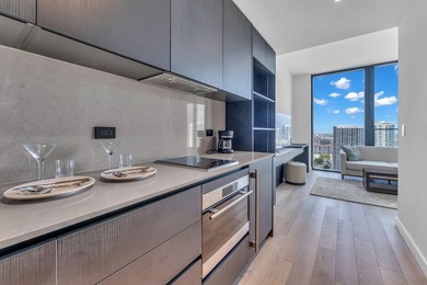 Great opportunity to purchase this fabulous condo. Owner is open - photo 13