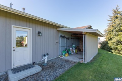 Beautifully appointed and thoughtfully upgraded, this Northwest - photo 14