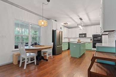 LAKEFRONT LIVING AT AN EXCEPTIONAL VALUE! EXPERIENCE THE BEST OF - photo 17
