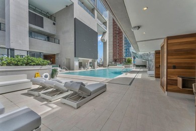Great opportunity to purchase this fabulous condo. Owner is open - photo 17