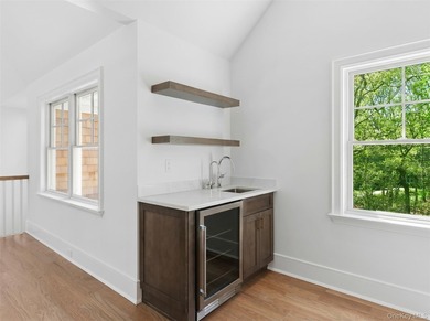 This stunning new construction estate, South of the Highway in - photo 20