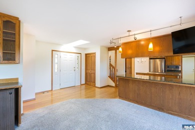 Beautifully appointed and thoughtfully upgraded, this Northwest - photo 22