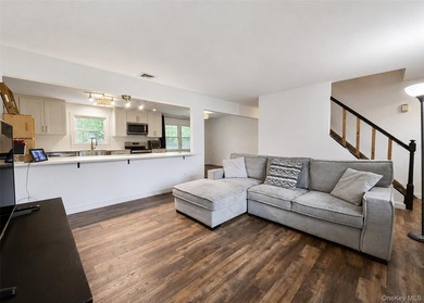 Come see this beautifully renovated Cape Cod-style home located - photo 3