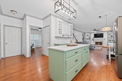 LAKEFRONT LIVING AT AN EXCEPTIONAL VALUE! EXPERIENCE THE BEST OF - photo 24