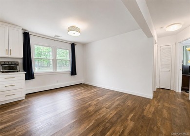 Come see this beautifully renovated Cape Cod-style home located - photo 6