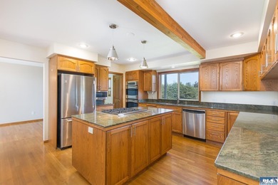 Beautifully appointed and thoughtfully upgraded, this Northwest - photo 27