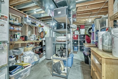 STYLISH UPDATES. INCREDIBLE SPACE. PRIVATE BACKYARD OASIS - photo 42