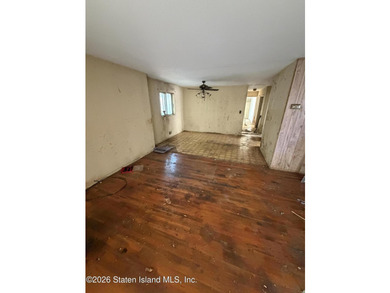 Extra large Legal 2 family 6/6 located in Granitevillepletely - photo 2