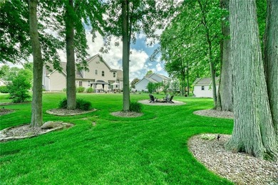 STYLISH UPDATES. INCREDIBLE SPACE. PRIVATE BACKYARD OASIS - photo 46