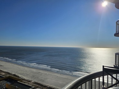 This beautifully appointed studio residence offers approximately