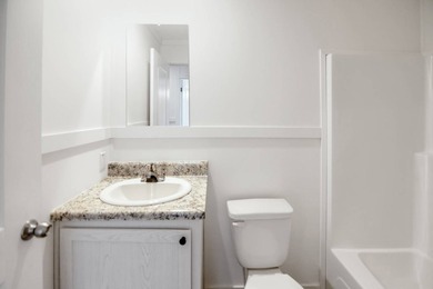 Welcome to this beautifully designed Champion Lake Manor model - photo 11