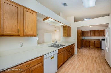 Located in a sought-after resort-style country club community - photo 13