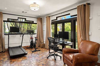 Beautiful Mediterranean villa sited on a prime corner lot on - photo 14