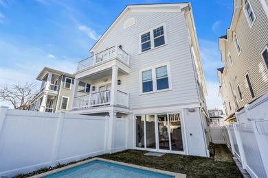 This stunning duplex, located in the desirable Ocean City, NJ