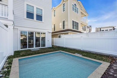 This stunning duplex, located in the desirable Ocean City, NJ