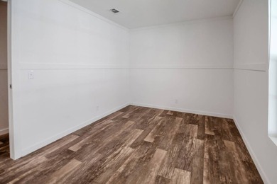 Welcome to this beautifully designed Champion Lake Manor model - photo 20