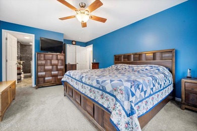 Wake up to panoramic views of the Great Sacandaga Lake and end - photo 21