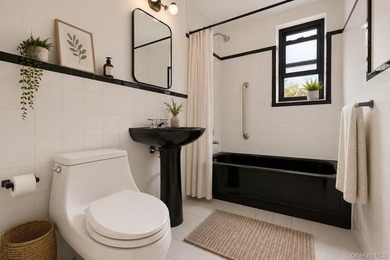 Corner Unit!! Bright and spacious 2-bedroom, 1-bath garden-level - photo 24