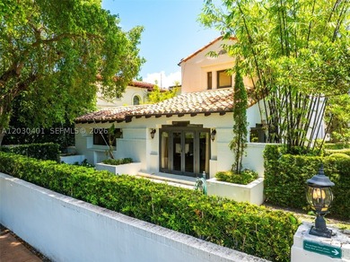 Beautiful Mediterranean villa sited on a prime corner lot on - photo 26