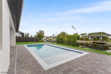 Stunning New Construction Pool Home! Experience modern luxury in - photo 30