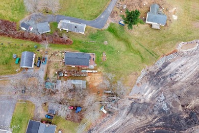 Wake up to panoramic views of the Great Sacandaga Lake and end - photo 45